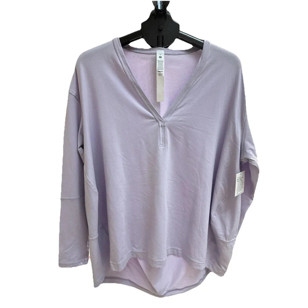 NEW Lululemon Back In Action Long Sleeve V-Neck Size 12 Purple